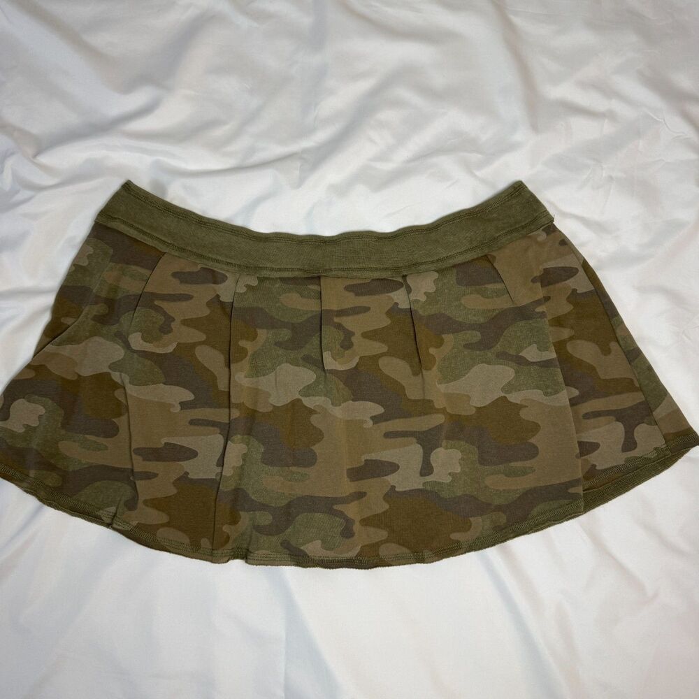 Camo Mini Skort - Picture 2 of 6